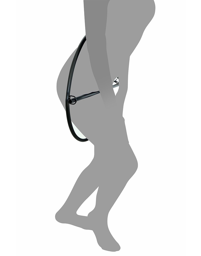 Rimba Restraint Ring with leather cuffs and padlock - Image 4